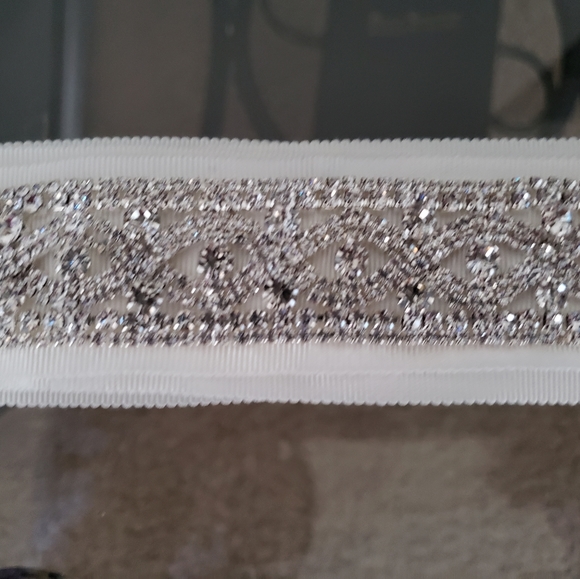 dress belt - Picture 3 of 3